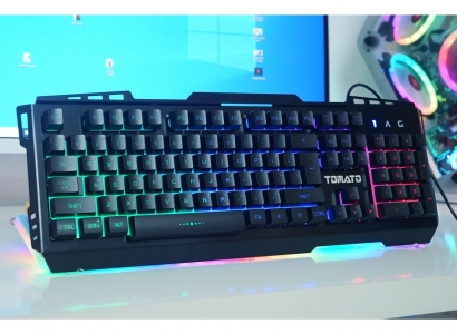 BÀN PHÍM GIẢ CƠ TOMATO S200 LED